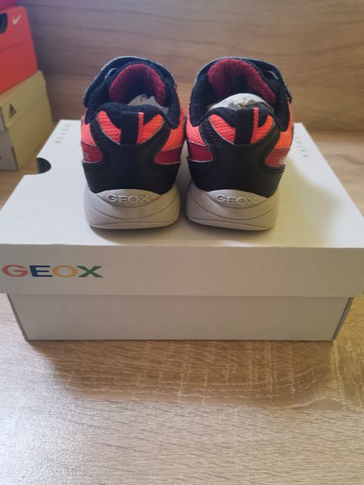 Маратонки Geox за момче
