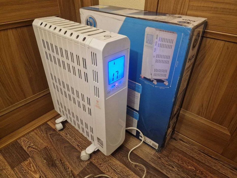 Масляный обогреватель Blyss 2000 Вт (с пультом и дисплеем), в идеале