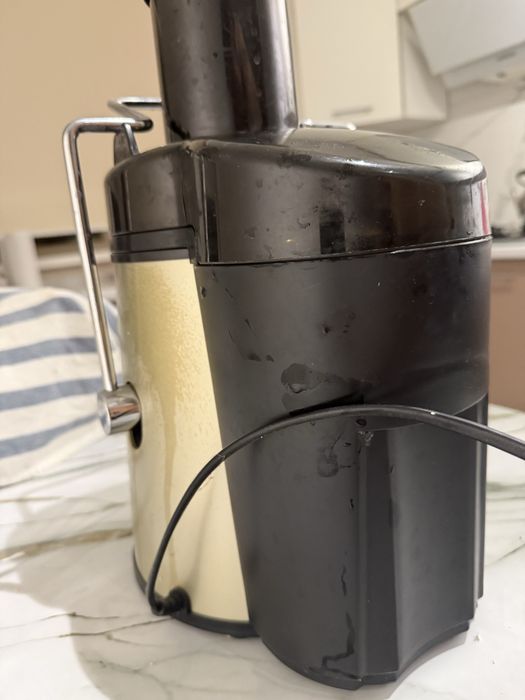 Продам соковыжималка