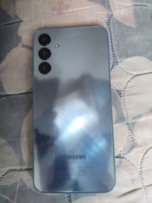 Samsung A 15 holati yaxshi