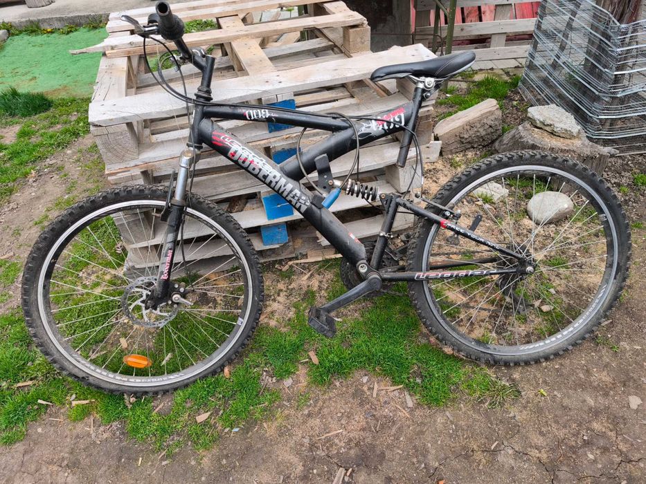 Старо колело доберман