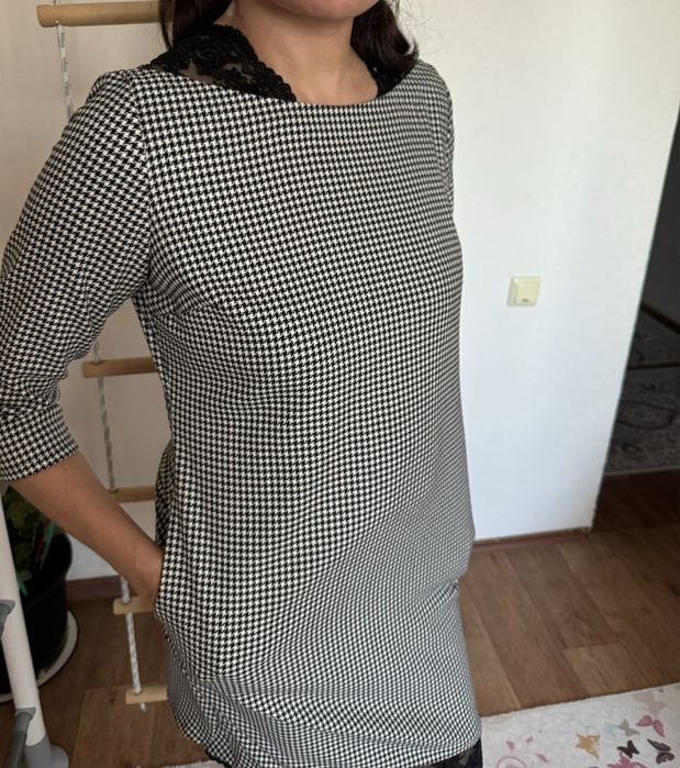 Платье стильное, срочно