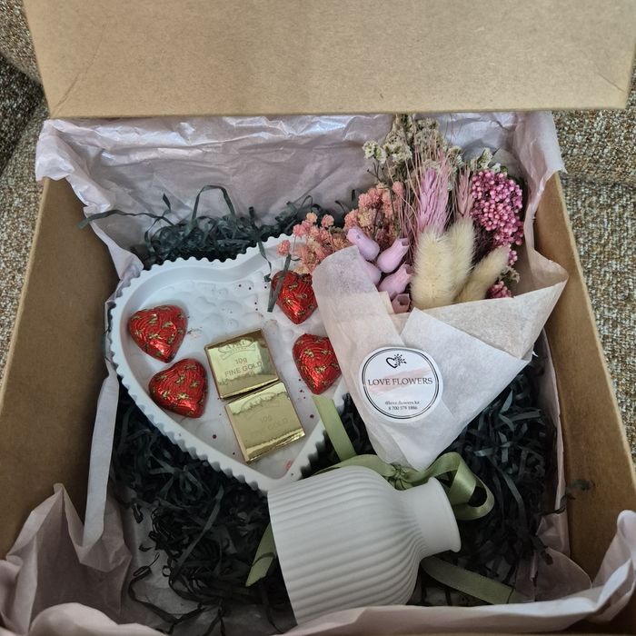 Подарочные боксы