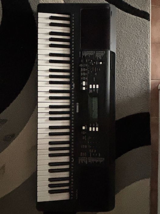дигитално пиано/синтезатор Yamaha