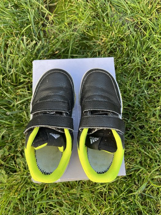 Оригинални маратонки Adidas