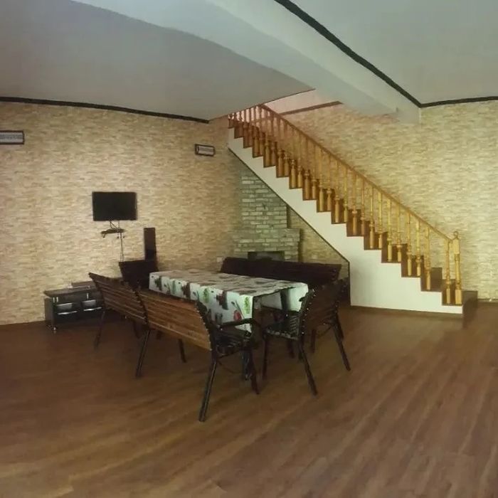 Dacha xumson suv boyida