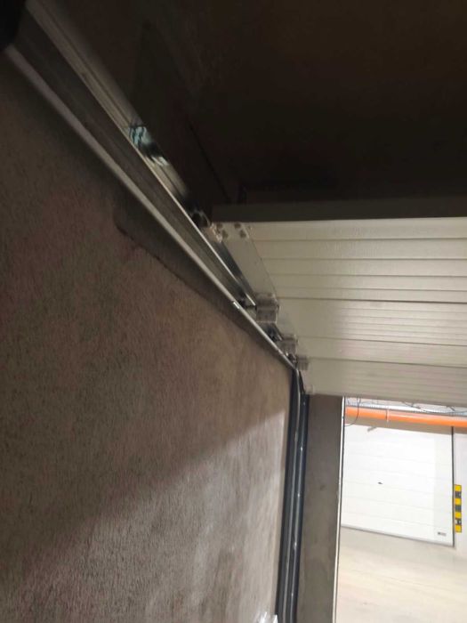 Секционна гаражна врата от фирма логел 2500/2250мм