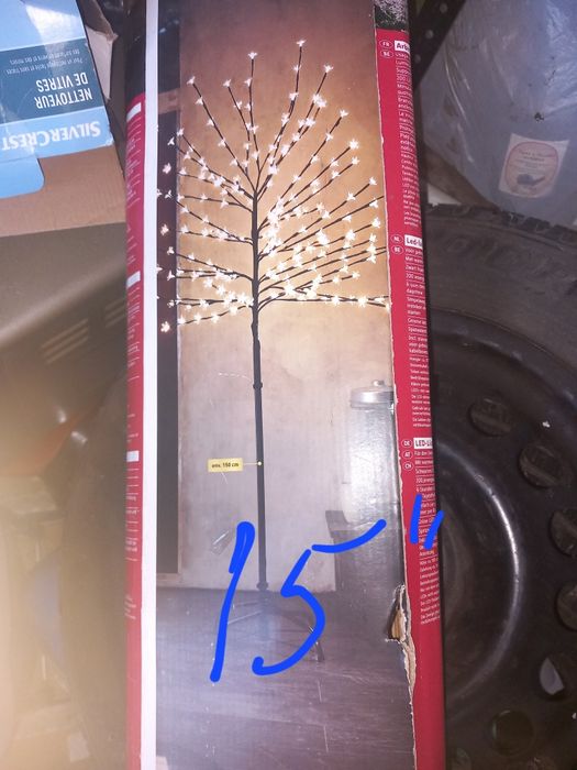 Продаваме всичко на коледни промоции