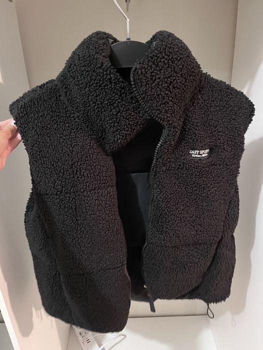 продам безрукавку бершка