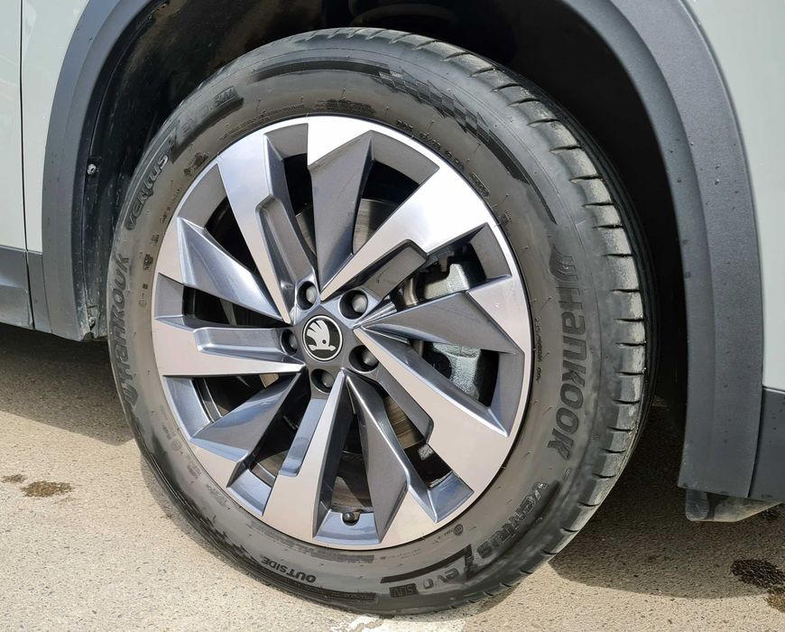 Лятна гума HANKOOK VENTUS EVO 3 SUV 235/50R19 99V - 4 броя