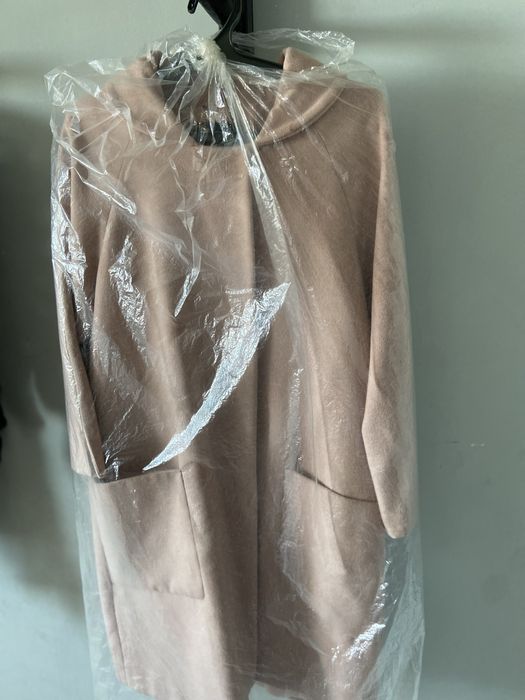 Пальто зимнее/осень-весна