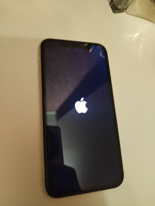 iPhone 11  128gb