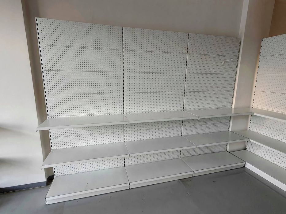 Стелажи магазини НОВИ метални черен и бели