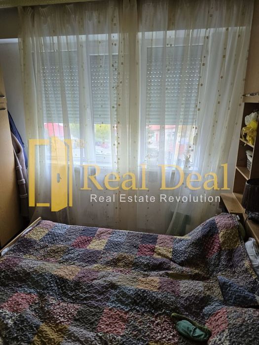 Продава се Четиристаен апартамент в Елин Пелин - 96 кв.м за 2011 €/кв.м - Снимка #7