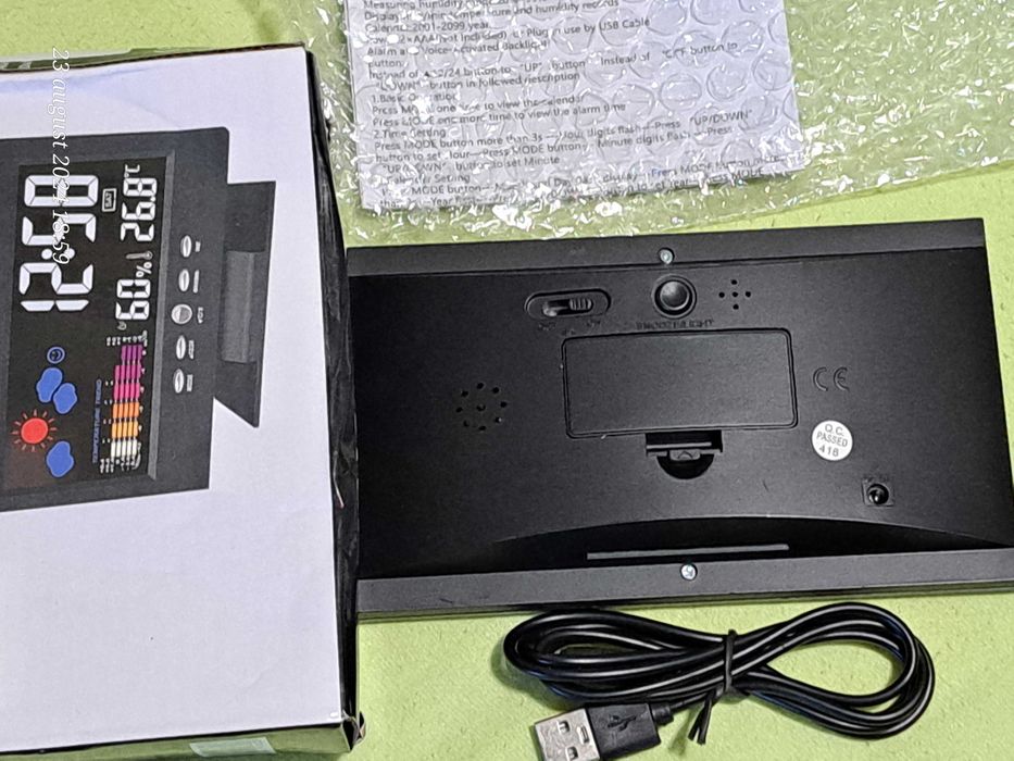 Ceas de masa 5 in 1, cu mulriple functii, nou