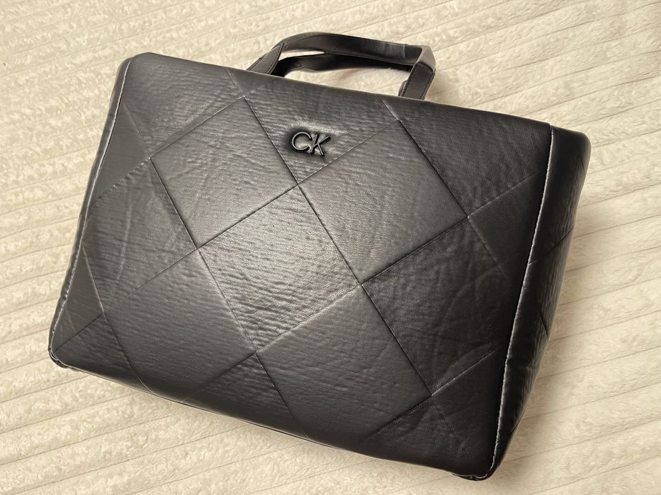 Дамска чанта Calvin Klein