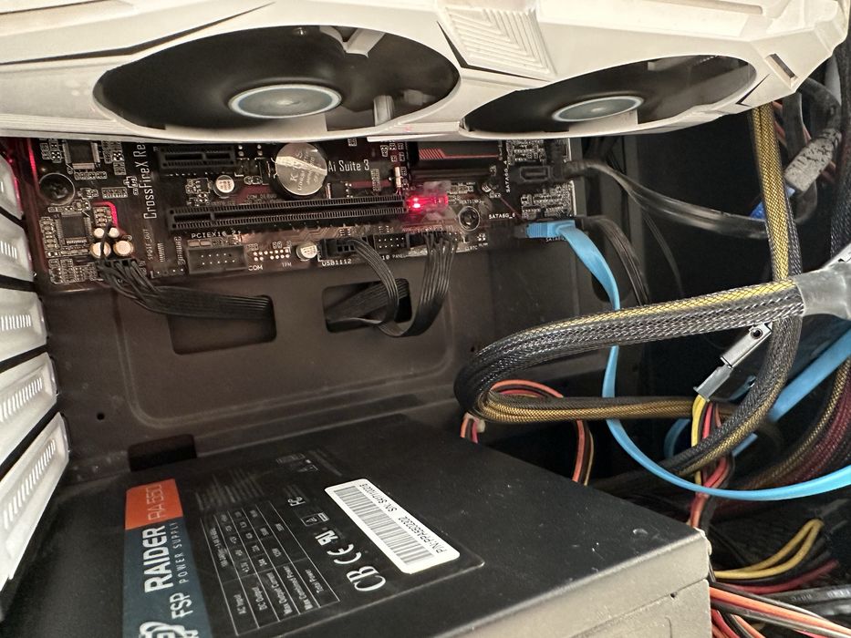 Геймърски компютър i7-7700 / GTX 1070 8GB / 24GB RAM / SSD + 1TB HDD
