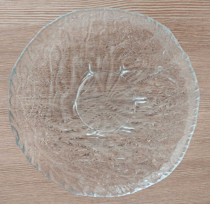 Две големи фруктиери/плата и едно подарък