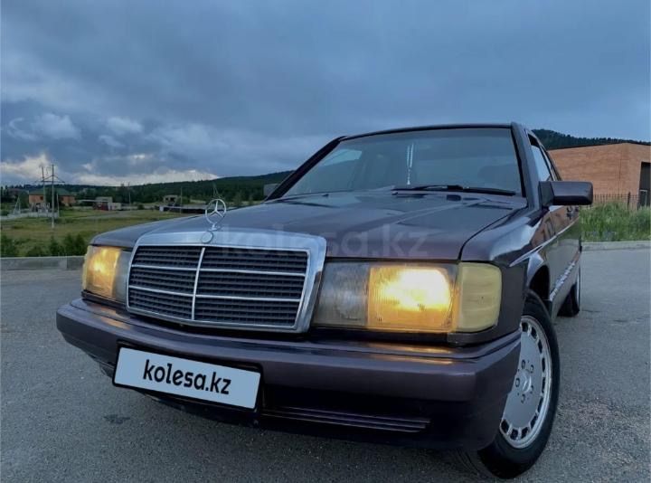 продам сторечка мерса 190