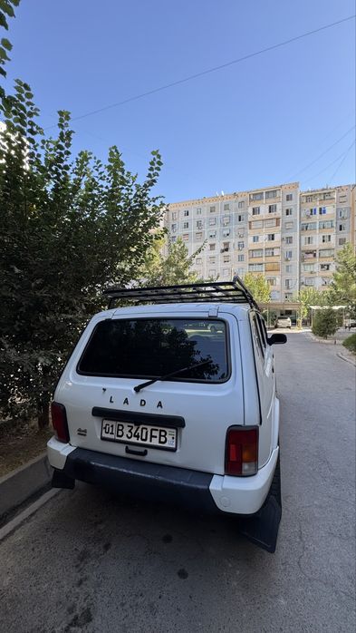 Niva 2131  УРБАН сотилади