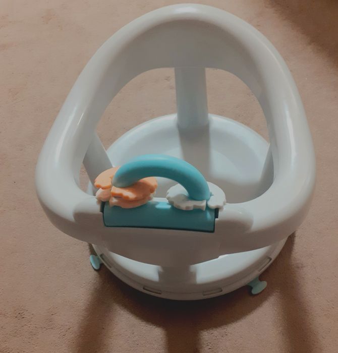 Scăunel de bebeluși pentru cadă