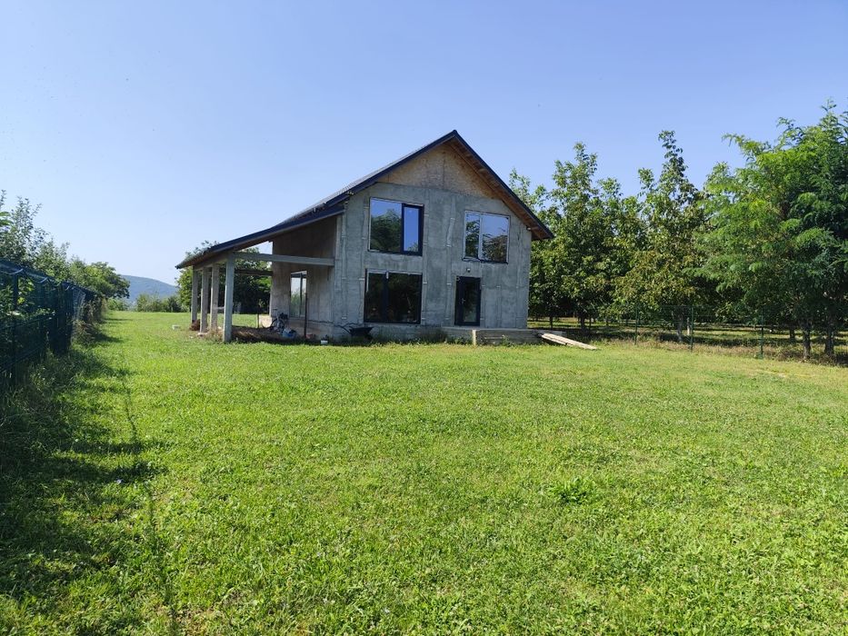 Vânzare casa in Urleta