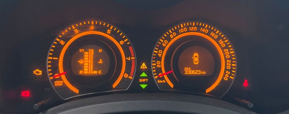 Vând Toyota Auris