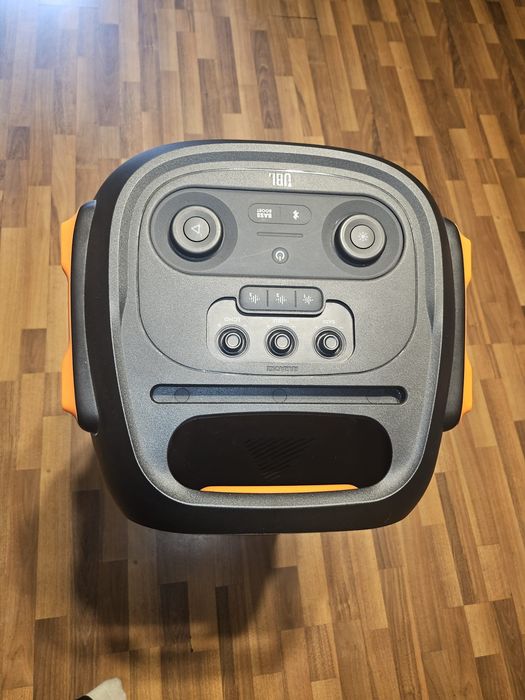 jbl party box 710 de 800 W