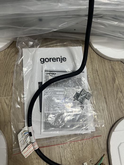 Варочная панель новая