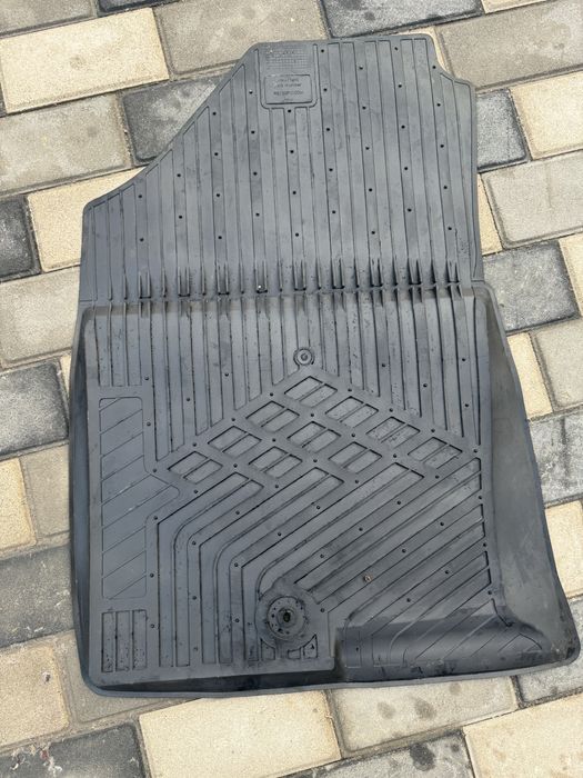 Полик для Kia Sportage2025