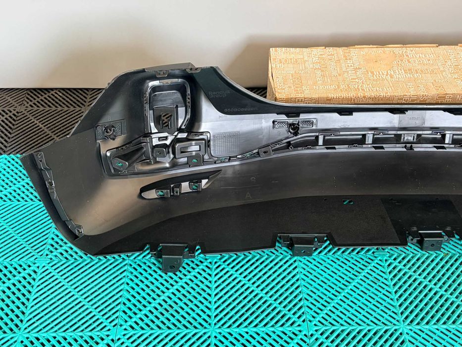 Bara spate Renault 4 elecric noua originala Renault