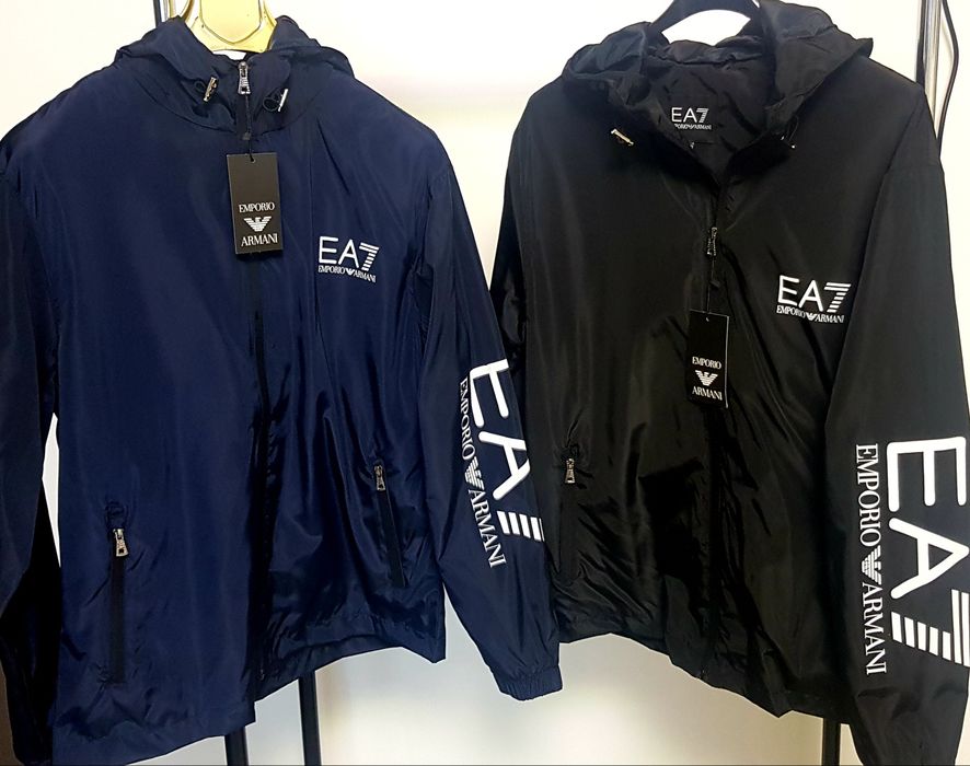 Geaca EA7. primavara impermeabila