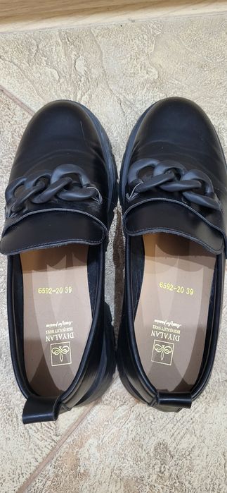 Туфли  Лоферы 39р-р