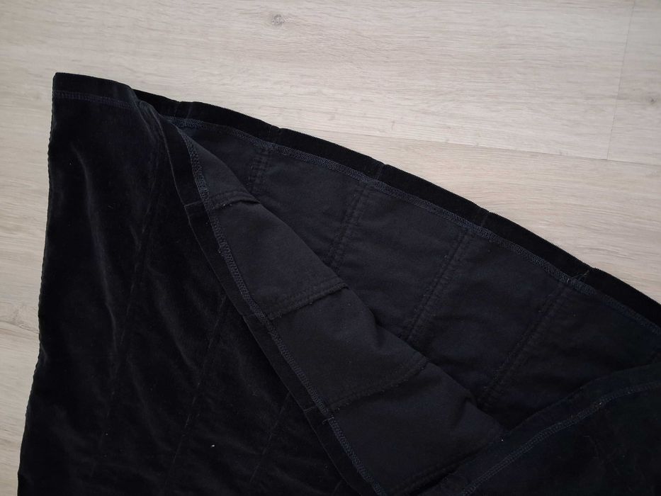 Fusta neagra raiat Reserved masura 38