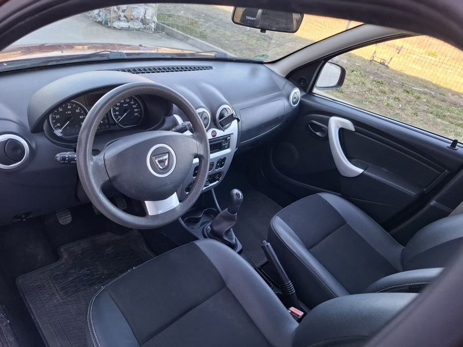 Dacia Sandero stepway an 2012 1.6 benzina euro 5 Germania jenti carte service