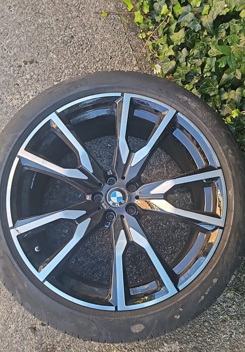 Оригинални Джанти с Гуми BMW 22