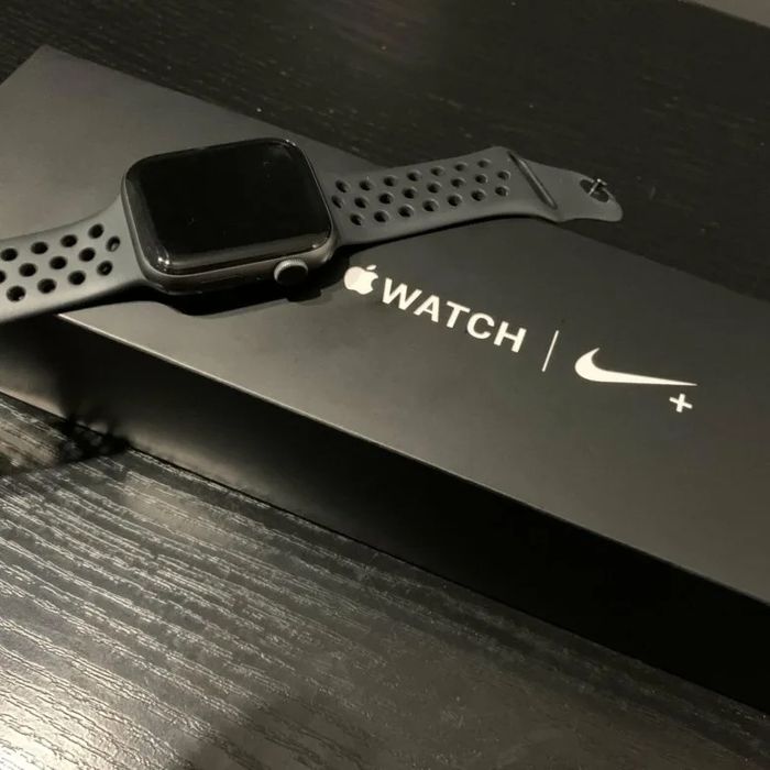 Apple watch SE Nike 44’mm