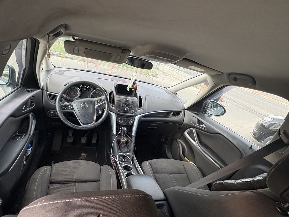 Opel zafira Tourer 1.6