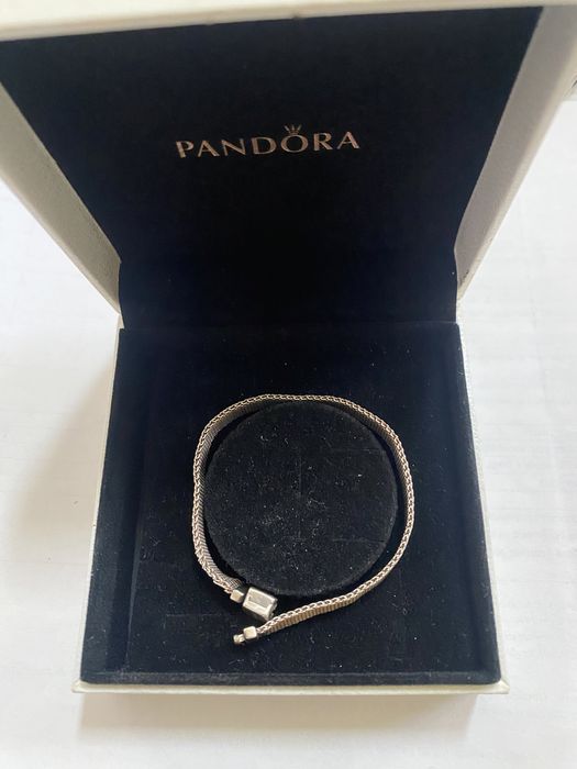 Vand bratara Pandora