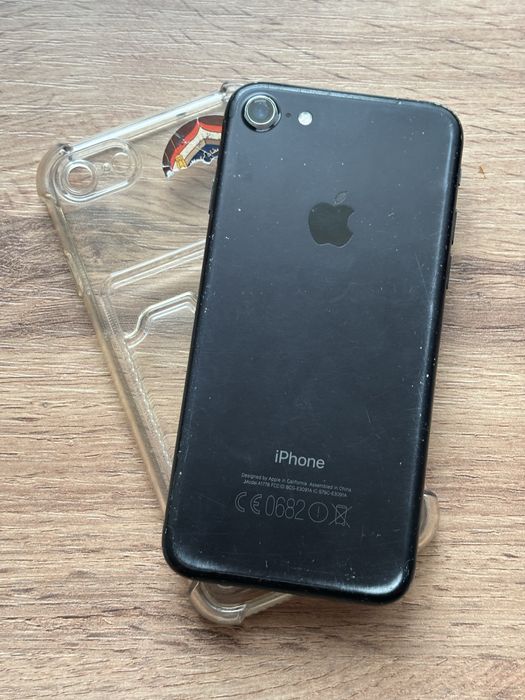 Продам iPhone 7 32GB аккум 100%