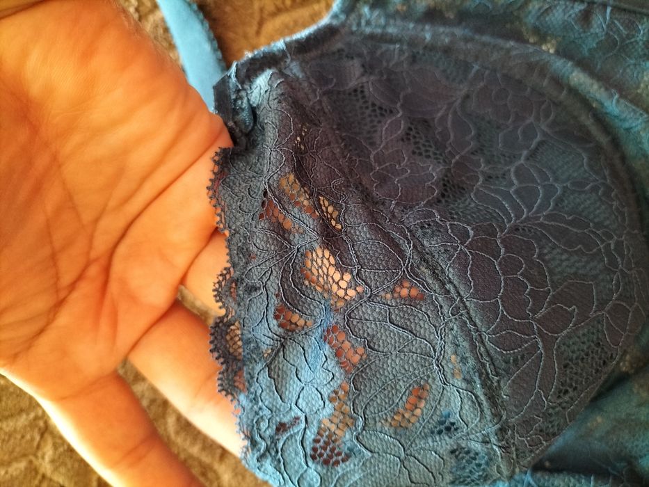 Продам бюстгальтер новый