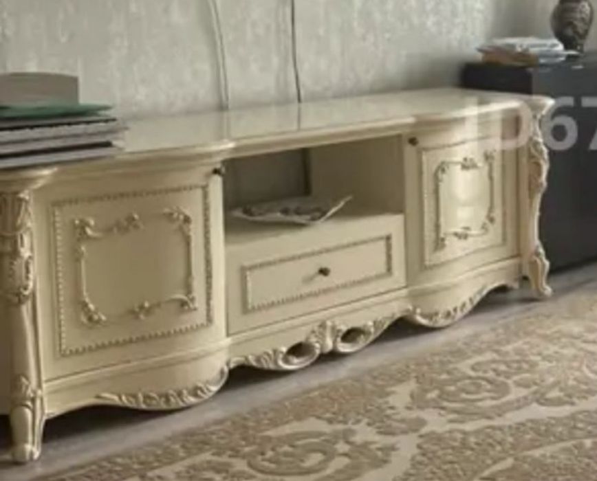 Продам комод гостинный