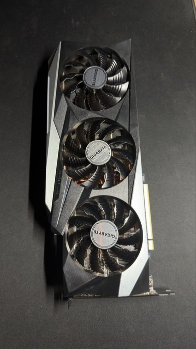 Gigabyte RTX3090 OC 24GB