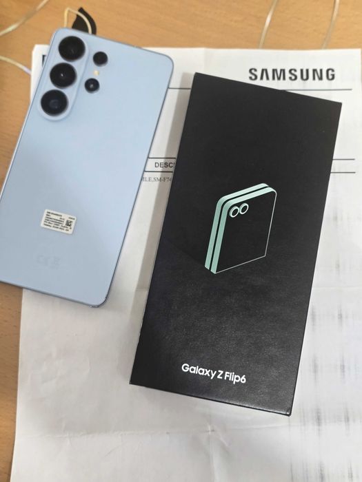 Samsung galaxy Z Flip 6  телефон
