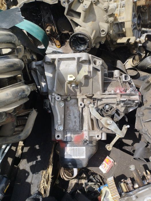 Cutie viteze Dacia Logan jh3-372 1.0benzina 5 trepte