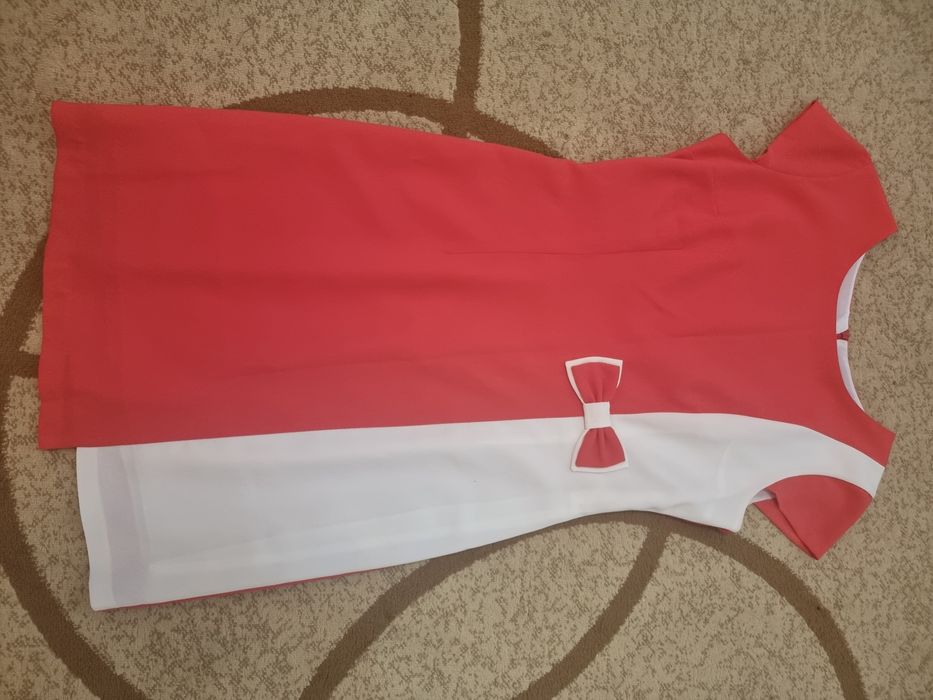 Женская одежда. Платье