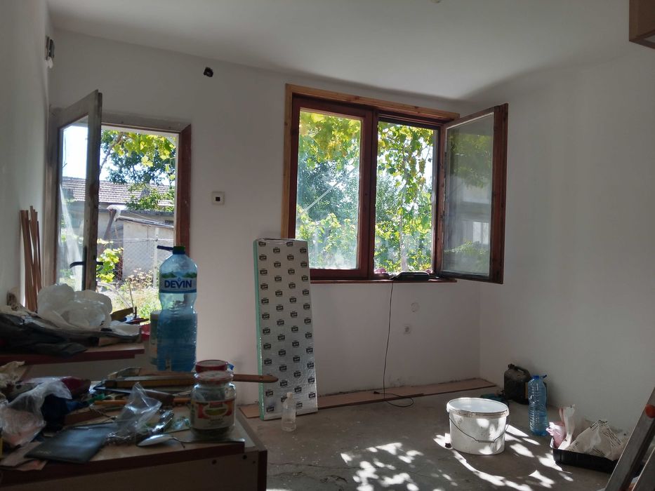 Къща.2-ри етаж в Град Генерал Тошево.