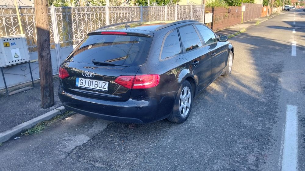 AUDI A4 Avant 2012 — imagine 3
