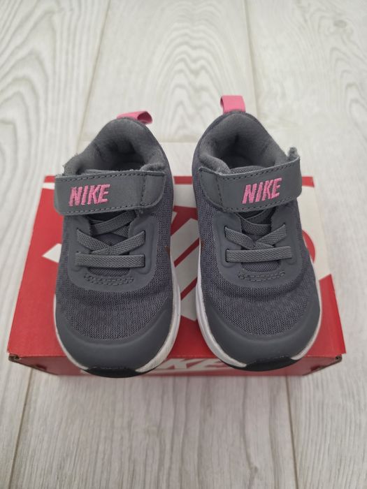 Маратонкии  Nike