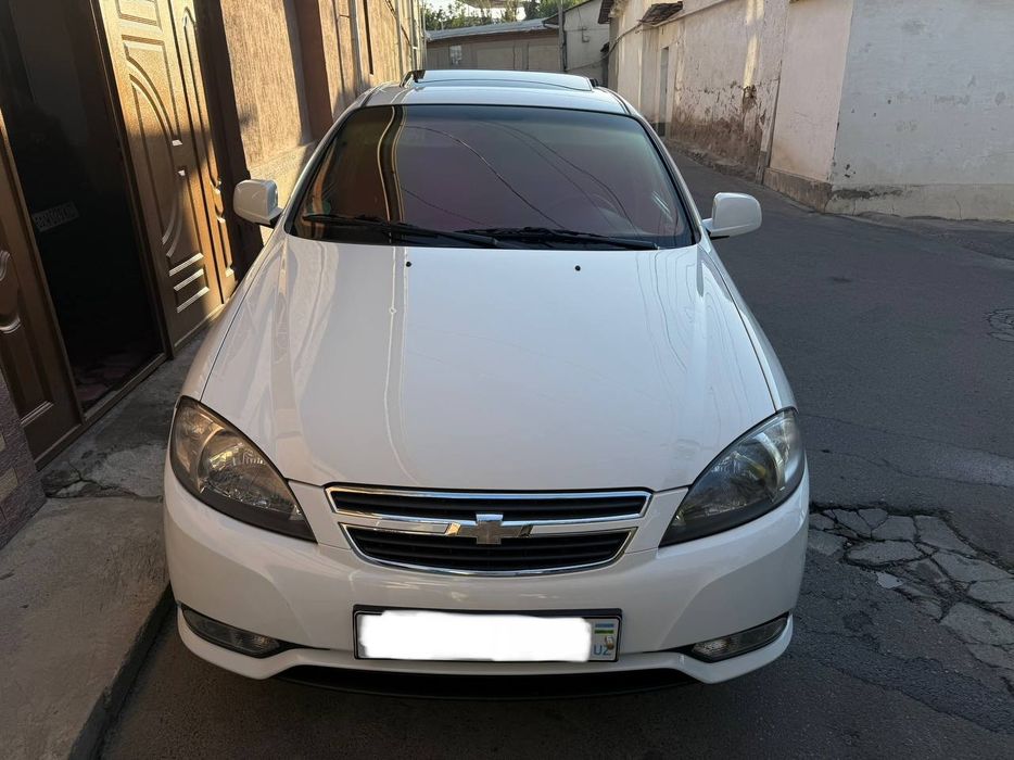 Продаётся автомобиль